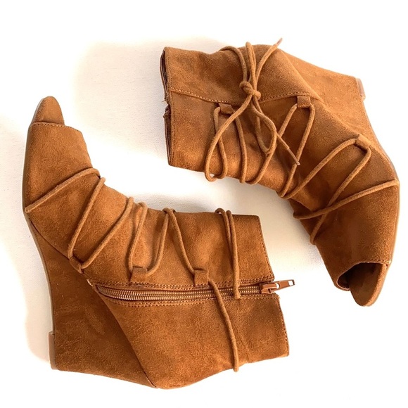 REPORT *PONGO* Suede Wedge Peep toe Boots, Size 8 - Picture 6 of 9